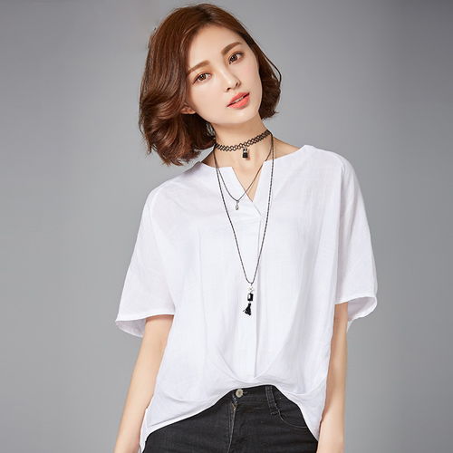 70后女性的穿搭智慧 簡(jiǎn)約中綻放女人味——胖太太服飾新風(fēng)尚